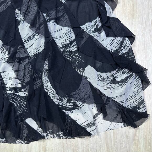 Ethyl Black Ivory Mesh Ruffle Abstract Monochrome Swirl Graphic Pattern Skirt 6 - Picture 6 of 12